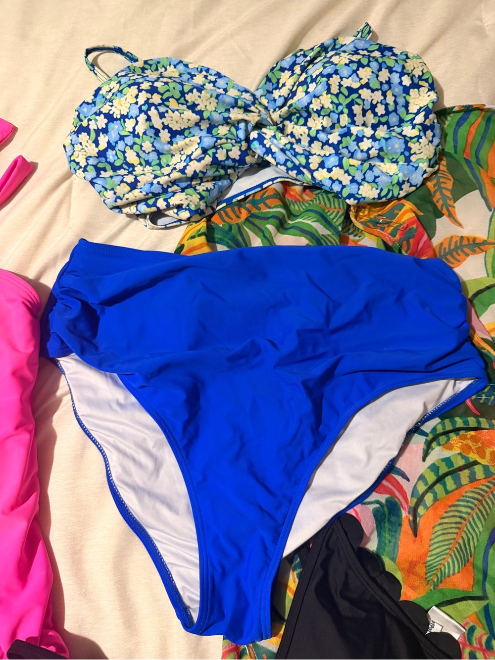Bathing suit bundle - Picture 4 of 5